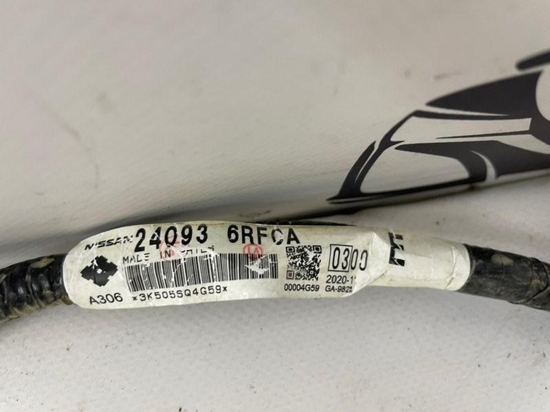 Проводка бампера задняя Rogue 2021 T33 2.5