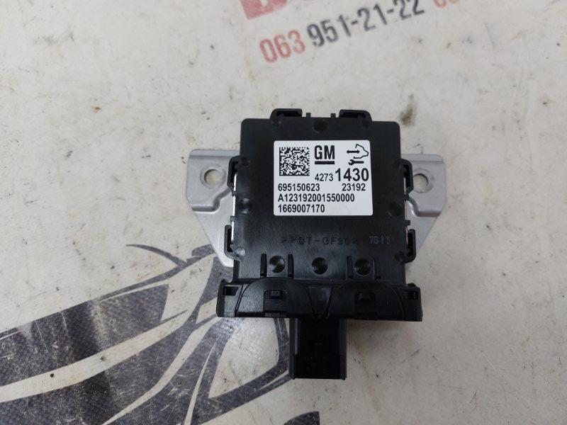 Блок управления парктроником Chevrolet Bolt EV 2023 42731430 Б/У