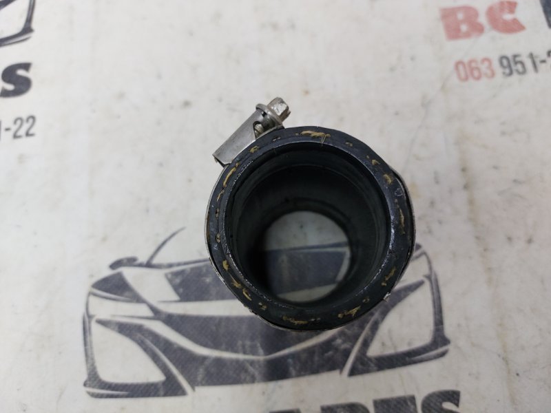 Патрубок интеркулера правый q50 2013-2021 3.0