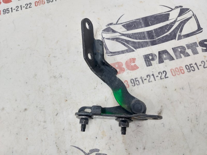 Петля крышки багажника левая Nissan Rogue 2018 T32 QR25 2.5 904014BA0A Б/У