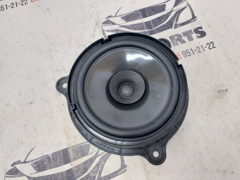 Динамик задний правый Nissan Rogue 2021 T33 2.5 281566rr0a Б/У