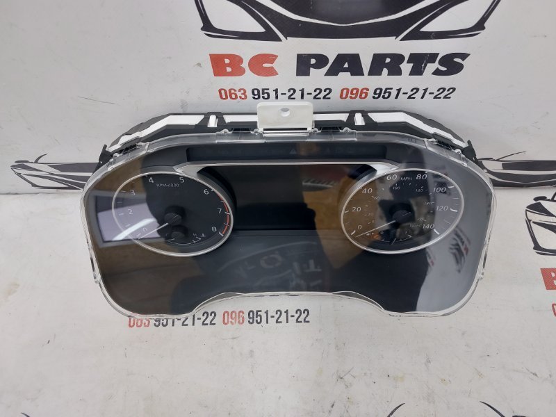 Панель приборов Nissan Rogue T33