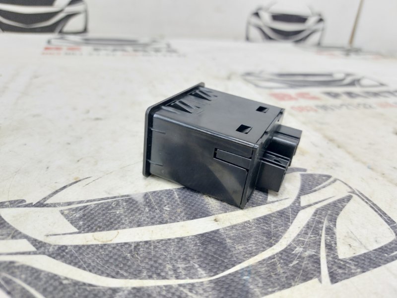 USB разъем Bolt EV 2023