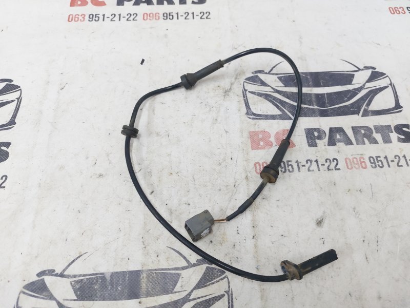 Датчик ABS передний Nissan Rogue 2018 T32 QR25 2.5 479104BA0A Б/У