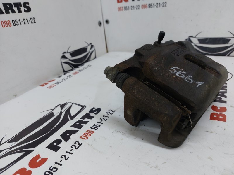 Суппорт тормозной передний левый Rogue 2017 T32 QR25 2.5