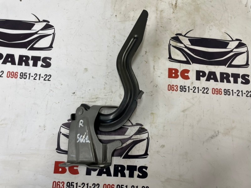 Петля капота правая Nissan Rogue T32 QR25 2.5