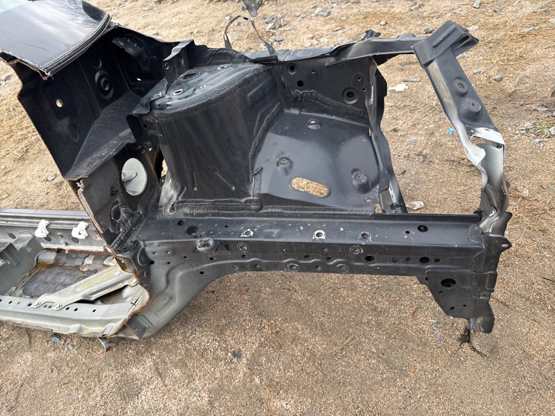 Четверть передний левый Rogue 2019 T32 QR25 2.5 Четверть передний левый Rogue 2019 T32 QR25 2.5