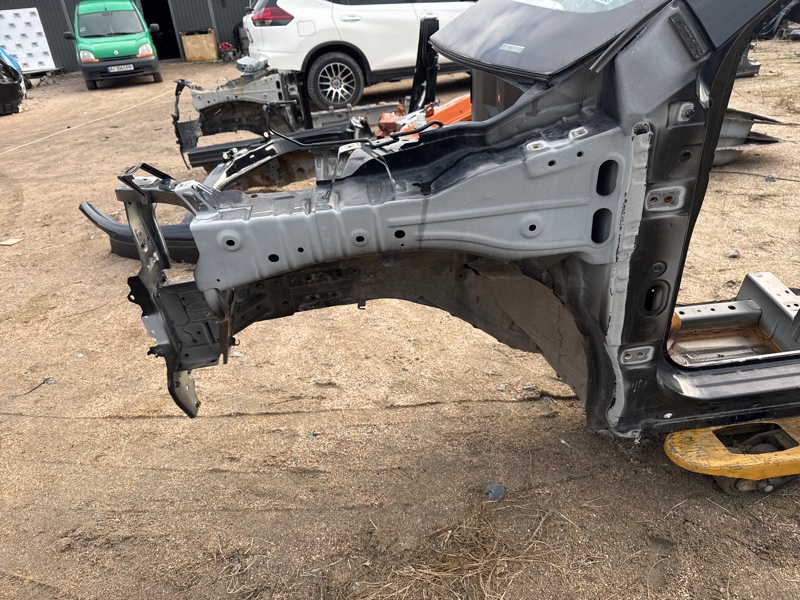 Часть кузова левый Rogue 2019 T32 QR25 2.5