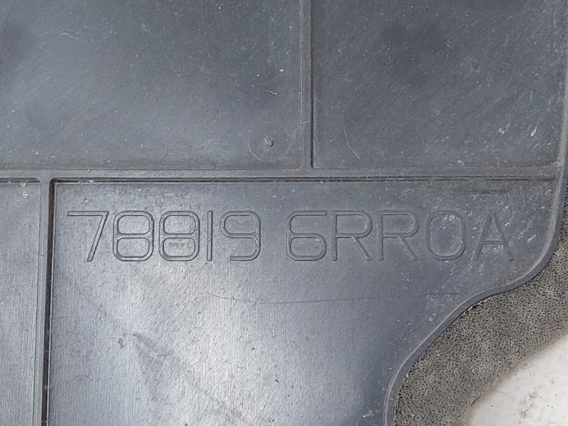 Накладка задняя левая Rogue 2021 T33 2.5
