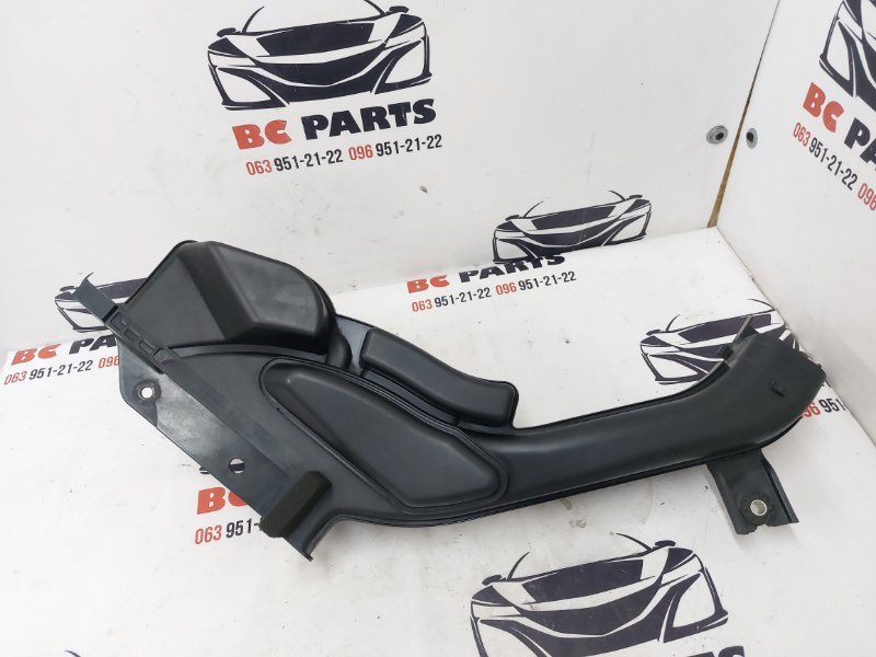 Воздуховод воздушного фильтра Nissan Rogue 2018 T32 QR25 2.5 16554-4BA1A Б/У