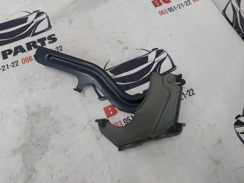 Петля капота левая Nissan Rogue 2021 T33 2.5 65401-6RA0A Б/У