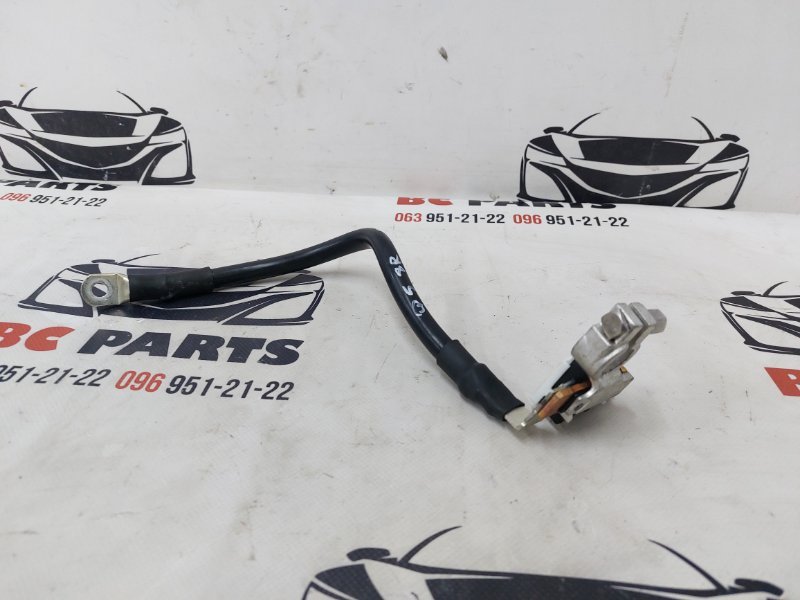 Клемма аккумулятора Q5 2016 3.0