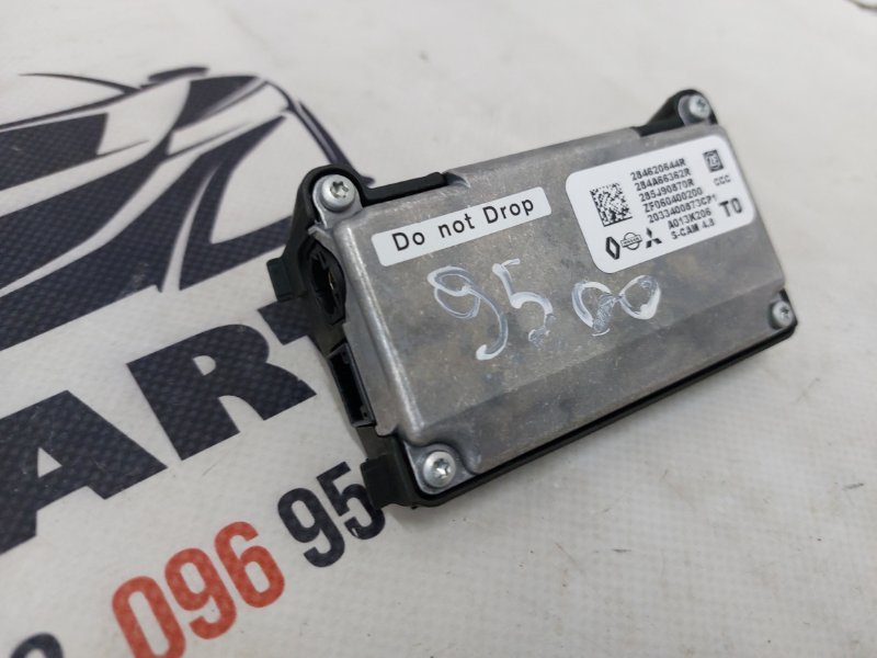 Камера на лобовое стекло Rogue 2021 T33 2.5