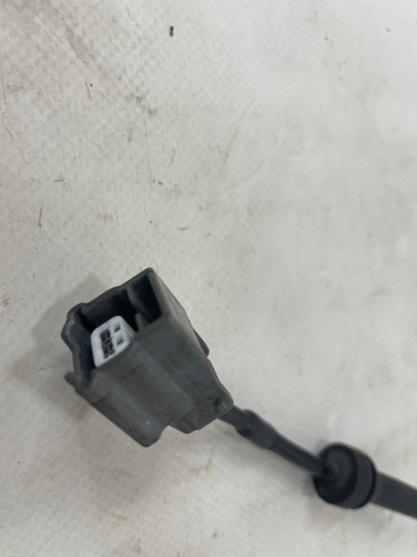 Датчик ABS передний Nissan Rogue T32 QR25 2.5