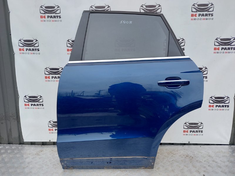 Дверь боковая задняя левая Audi Q5 2016 3.0 8R0833051B Б/У