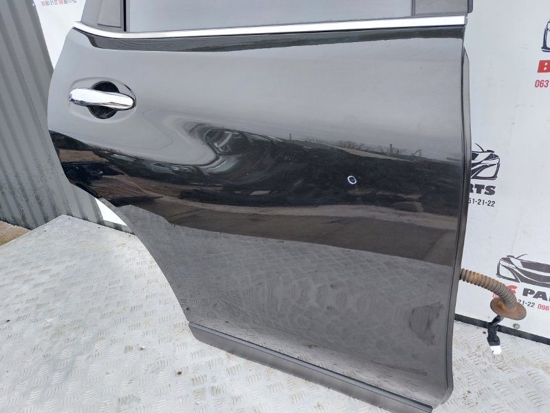 Дверь боковая задняя правая Nissan Rogue T32 QR25 2.5