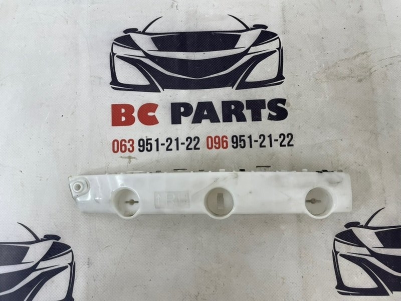 Направляющая бампера передняя правая Nissan Rogue 2018 T32 QR25 2.5 622224BA1A Б/У