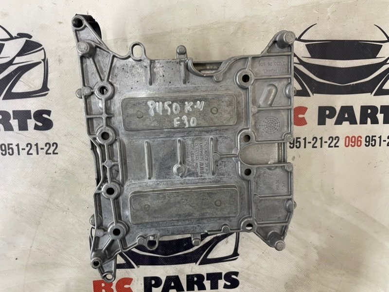 Блок управления двигателем 3 2012-2019 F30 2.0 Блок управления двигателем 3 2012-2019 F30 2.0