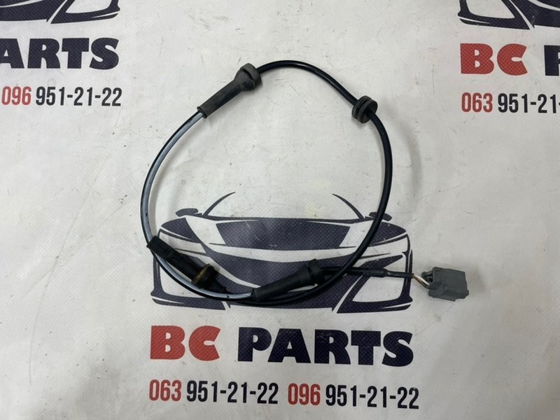 Датчик ABS передний Nissan Rogue 2017 T32 QR25 2.5 479104BA0A Б/У