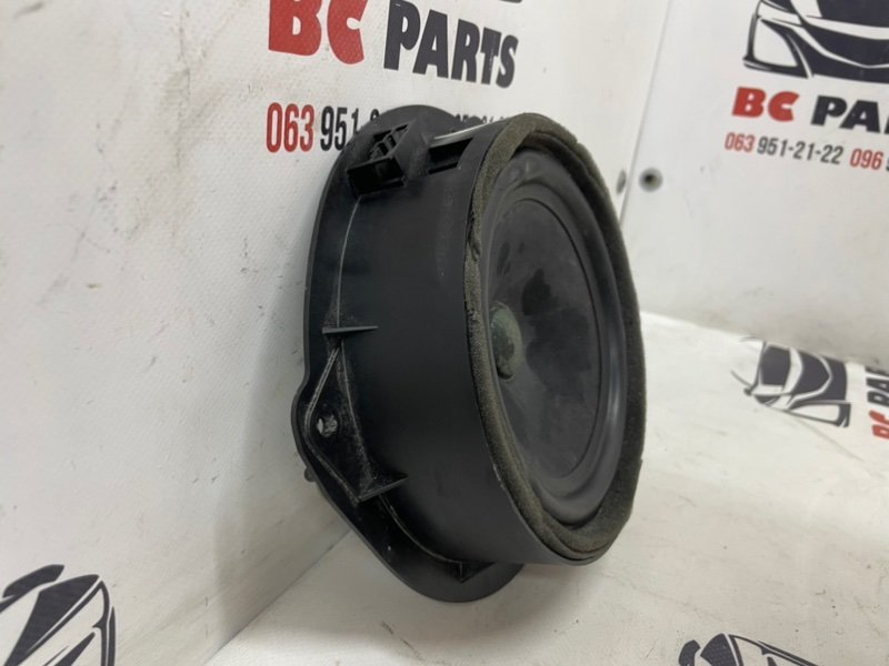 Динамик задний правый Audi Q3 83A 2.0