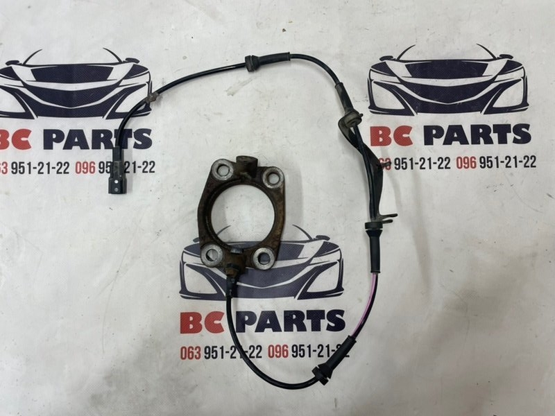 Датчик ABS задний Nissan Rogue 2013-2020 T32 2.5 479004BF0A Б/У