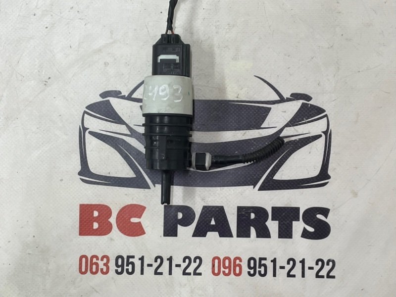 Насос омывателя Bmw 3 2012-2018 F30 2.0 67127298309 Б/У