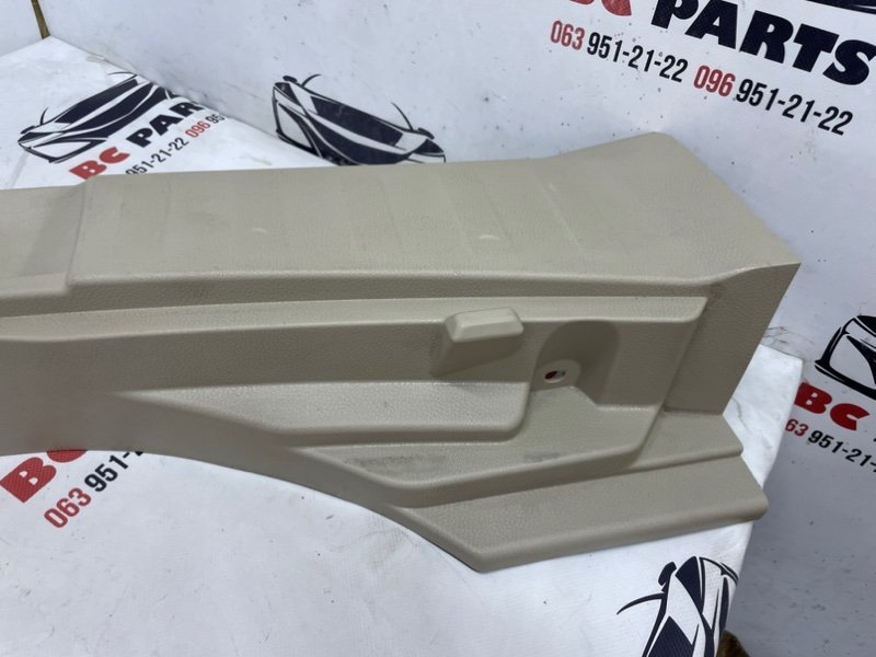 Накладка проема багажника Rogue 2017 T32 QR25 2.5