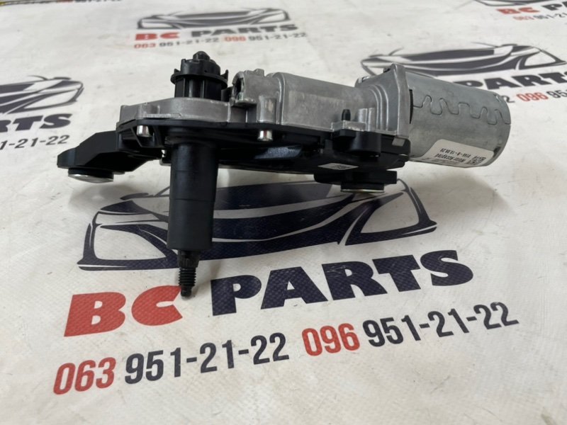 Моторчик стеклоочестителя задний Audi Q5 80A 2.0