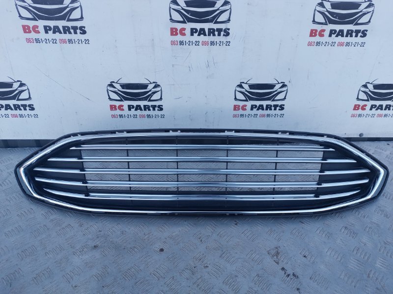 Решетка радиатора Ford Fusion 2012-2020 MK5 hs738150aew Б/У