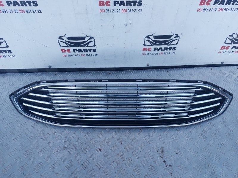 Решетка радиатора Fusion 2012-2020 MK5