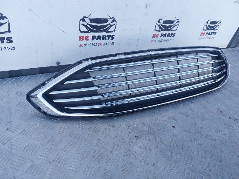 Решетка радиатора Fusion 2012-2020 MK5