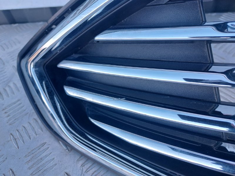 Решетка радиатора Fusion 2012-2020 MK5