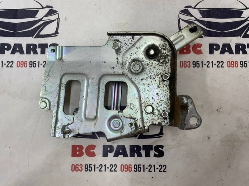 Кронштейн Nissan Rogue 2021 T33 2.5 237F46RA0A Б/У