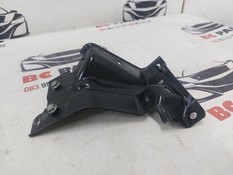 Кронштейн замка капота Nissan Rogue T32 QR25 2.5