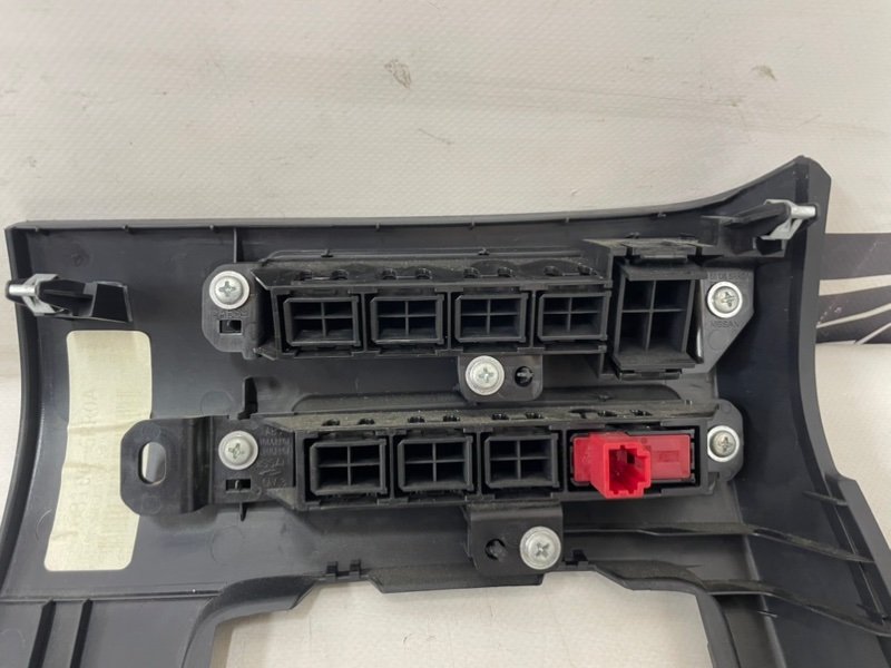 Консоль под рулевой колонкой Rogue 2021 T33 2.5
