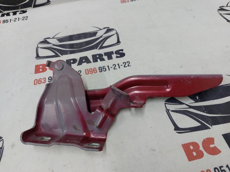 Петля капота правая Nissan Rogue Sport 2017-2021 J11 2.0 65400-6MA0A Б/У