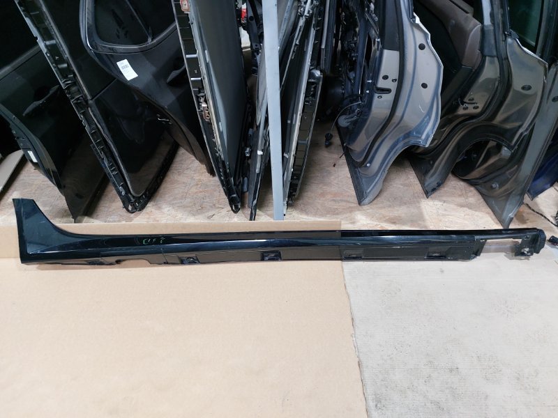 Накладка порога правая Audi A6 2010-2018 C7 2.0 4g0853860h Б/У