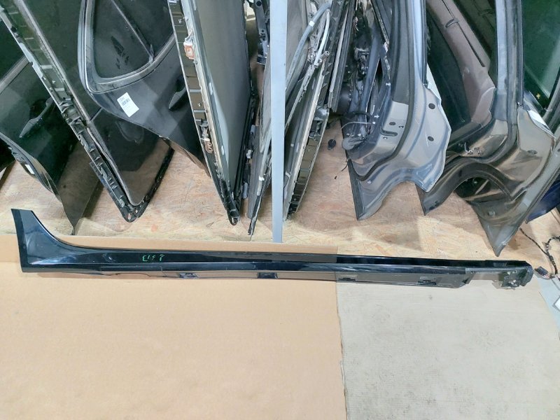 Накладка порога правая A6 2010-2018 C7 2.0