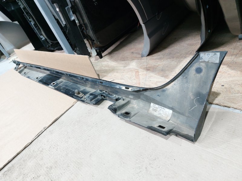 Накладка порога правая A6 2010-2018 C7 2.0