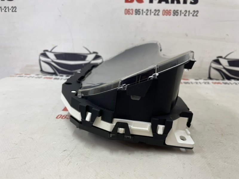Панель приборов Rogue 2018 T32 QR25 2.5