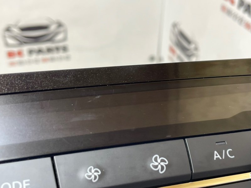 Блок управления климат-контролем Rogue 2013-2020 T32 2.5