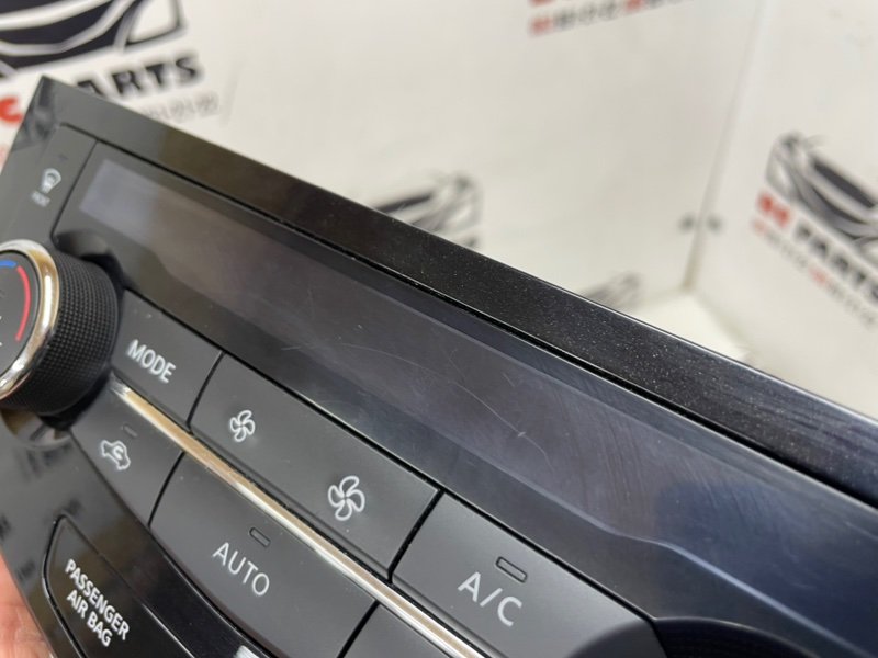 Блок управления климат-контролем Rogue 2013-2020 T32 2.5