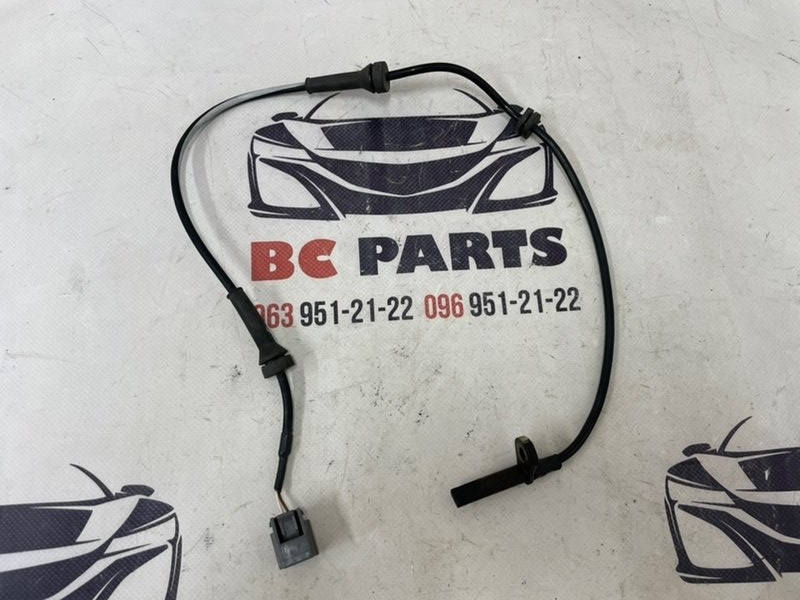 Датчик ABS передний Nissan Rogue 2018 T32 QR25 2.5 479104BA0A Б/У