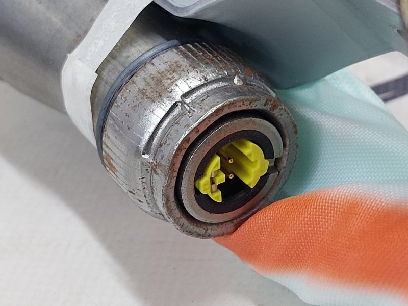 Подушка безопасности боковая штора правая Rogue 2018 T32 QR25 2.5