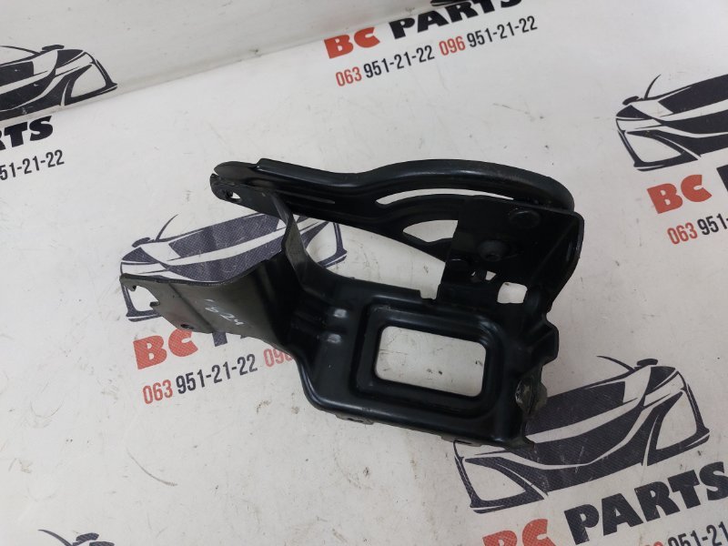 Кронштейн блока ABS Peugeot 301 2021 1.6 98 000 879 80 Б/У