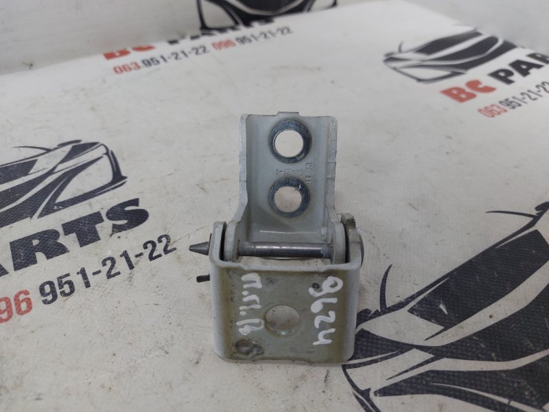 Петля двери передняя правая Peugeot 301 2021 1.6 1608322080 Б/У