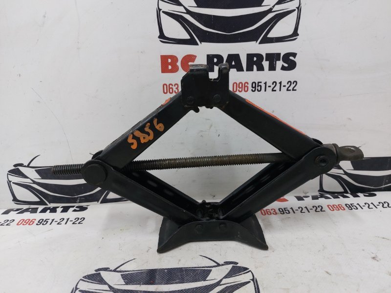 Домкрат Nissan Sentra 2012-2019 B17 1.8 995503SG0C Б/У