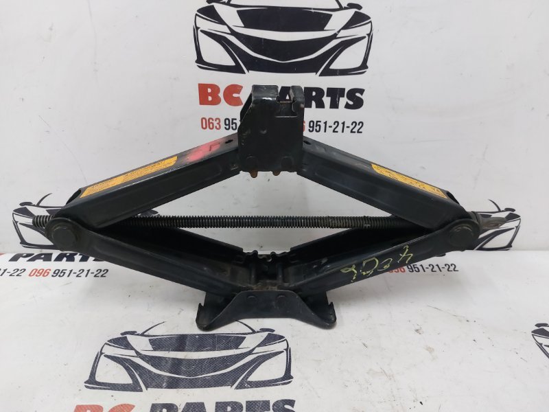 Домкрат Nissan Rogue 2013-2020 T32 2.5 995505HA0A Б/У
