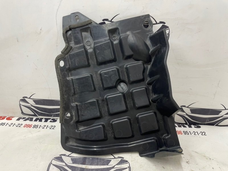 Защита двигателя правая Nissan Rogue 2020-2024 T33 2.5 648386RR0A Б/У
