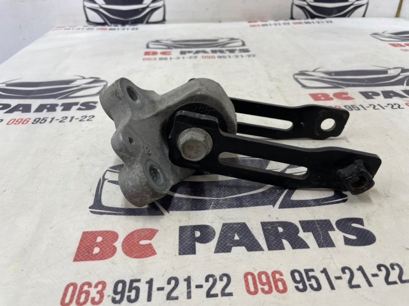 Подушка двигателя задняя Nissan ALTIMA 2012-2018 L33 2.5 113323TS0A Б/У